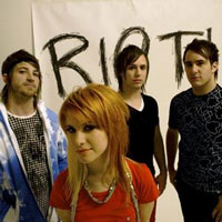 Paramore - Riot!