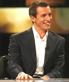 Rove McManus: “Say bye to your mum for me!”