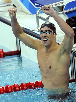 Michael Phelps Sets New Record