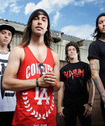 Kellin Quinn Will Never Fall for Vic Fuentes, or Will He
